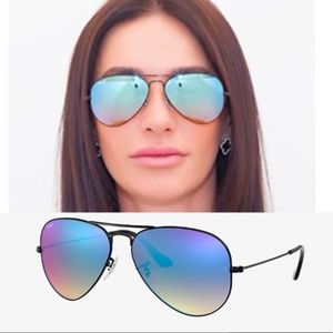 Ray Ban blue reflective gradient aviator